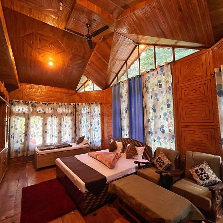 Hotel Anupam By Mid Orchard, Kasol Dış mekan fotoğraf