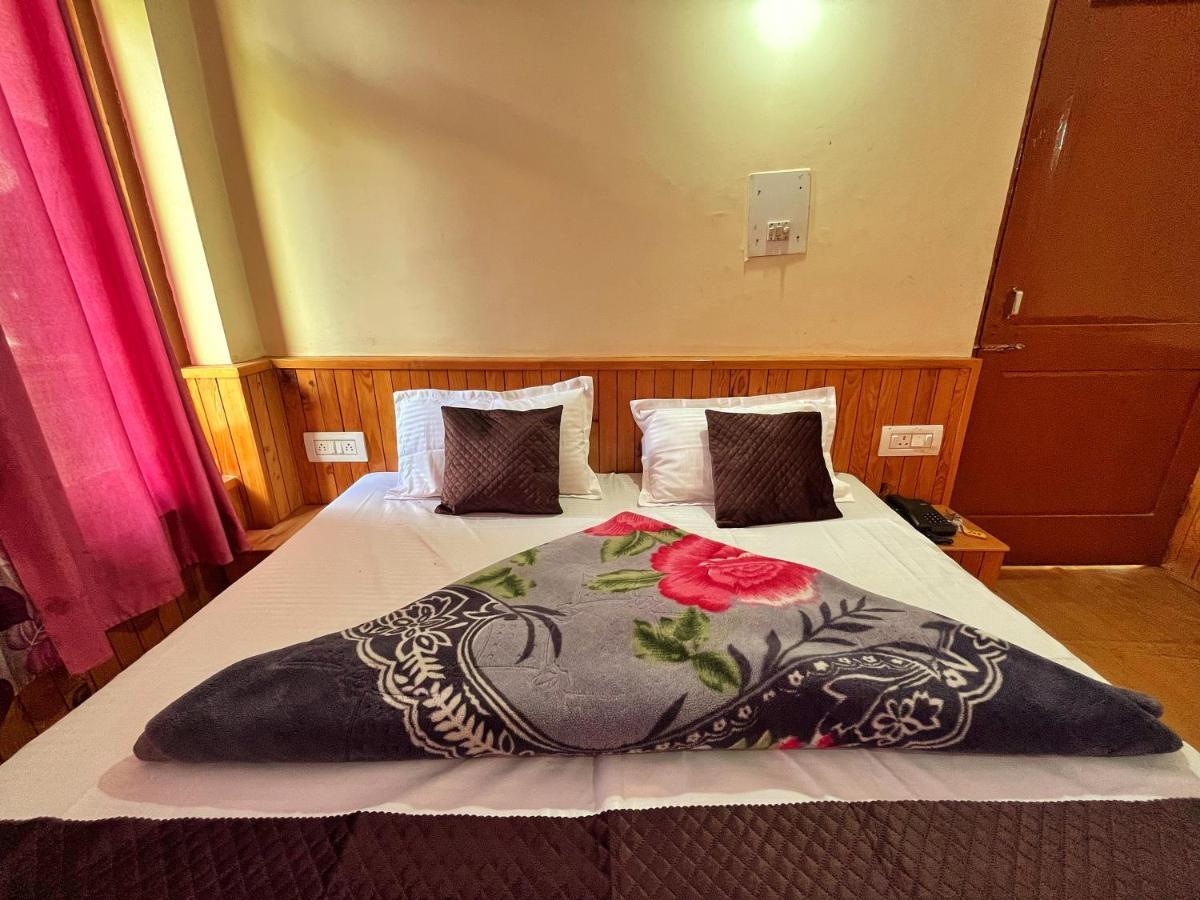 Hotel Anupam By Mid Orchard, Kasol Dış mekan fotoğraf
