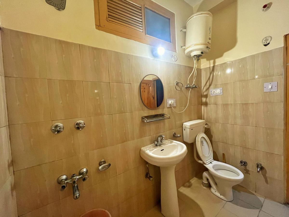 Hotel Anupam By Mid Orchard, Kasol Dış mekan fotoğraf
